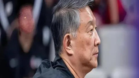 张伟丽获世界格斗年度女子最佳殊荣，中新生力军体坛备受赞誉